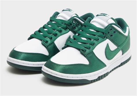 nike schoenen donkergroen|Green Nike Dunk Shoes.